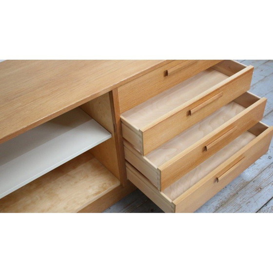 Image 1 of Vintage laag eiken dressoir van Nils Jonsson voor Hugo Troeds, Zweden 1960