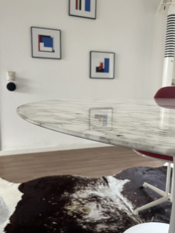 Image 1 of 50Th Anniversary Knoll Saarinen Tulp Tafel Marmer