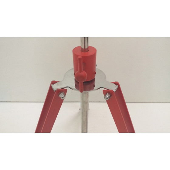 Image 1 of Vintage industriële bijzettafel van metaal en in hoogte verstelbaar, Tsjecho-Slowakije 1980