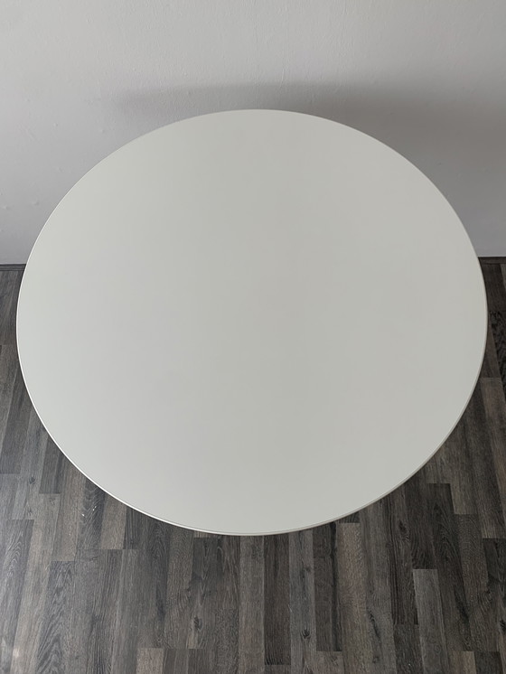 Image 1 of Vitra Eames Witte Ronde Tafel 800Mm