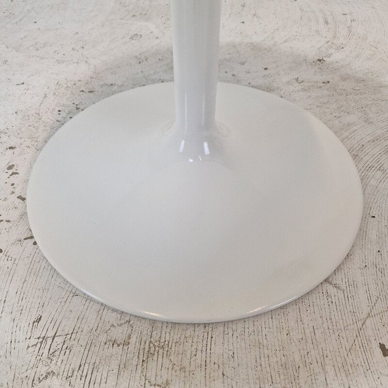 Image 1 of Vintage ronde salontafel in wit hout en metaal van Pierre Paulin voor Artifort, 1970