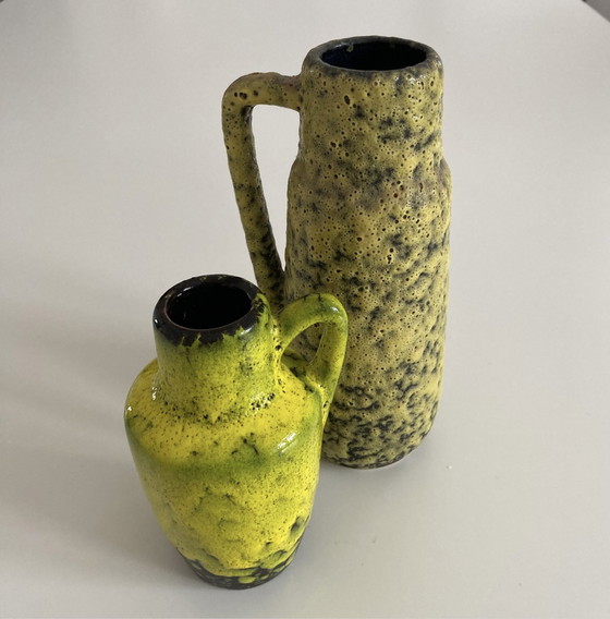 Image 1 of Vintage West-Duitsland Wg Fatlava Vaas Geel / Zwart, Handgemaakt, 50/60D, West-Duitsland Kunst Aardewerk, Verzamelobject