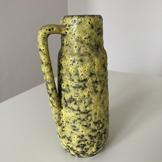 Image 1 of Vintage West-Duitsland Wg Fatlava Vaas Geel / Zwart, Handgemaakt, 50/60D, West-Duitsland Kunst Aardewerk, Verzamelobject