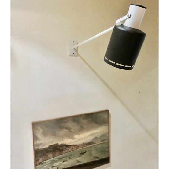 Image 1 of Paar vintage wit gelakte metalen wandlampen met lange buisvormige armen voor Lita, Frankrijk