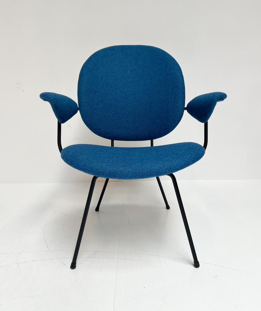 Opnieuw Gestoffeerd Trienale Fauteuil Van W.H. Gispen Voor Kembo, 1950'S