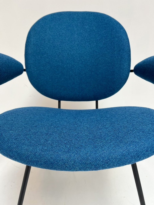 Opnieuw Gestoffeerd Trienale Fauteuil Van W.H. Gispen Voor Kembo, 1950'S