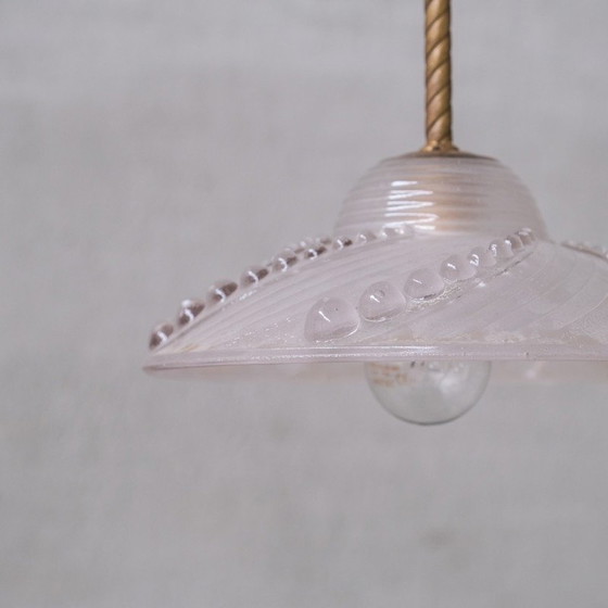 Image 1 of Paar vintage hanglampen van messing en glas, Frankrijk 1970