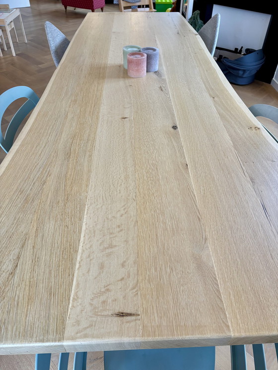 Image 1 of Prachtige op maat gemaakte eiken tafel - 281Cm