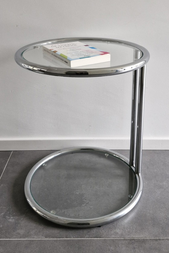 Image 1 of Bijzettafel Rond - Chroom Met Glas 1980S - Bauhausstijl