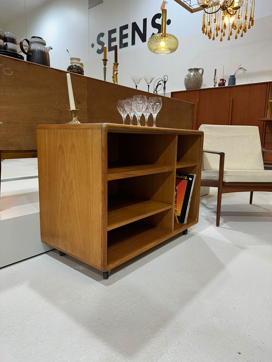 Image 1 of Vintage audiokast, tv-meubel Deens Design - Dyrlund, jaren '60