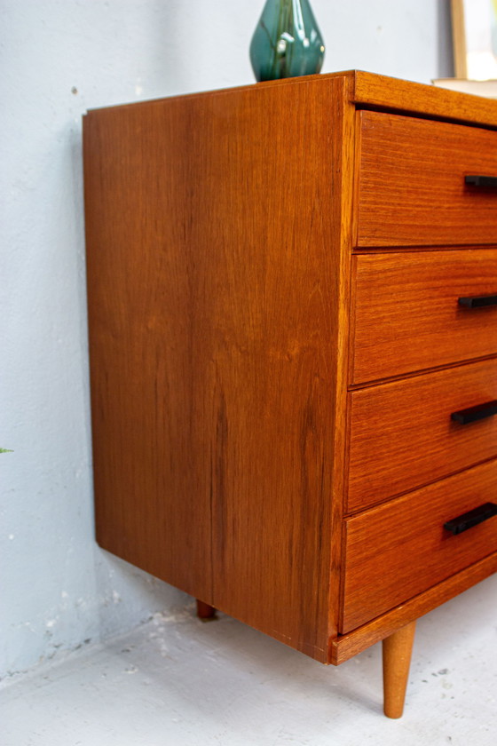 Image 1 of Vintage teakhouten Dressoirs