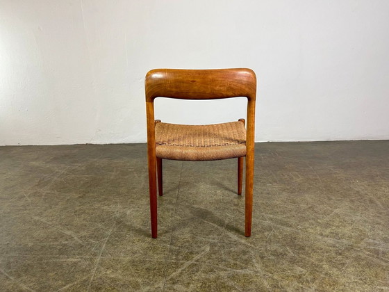 Image 1 of Set van 8 Niels Otto Møller stoelen teakhout Model 75 Deens Design 1960
