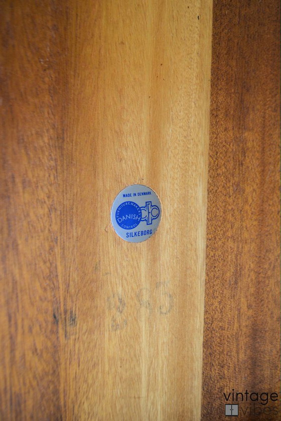 Image 1 of Silkeborg Møbelfabrik Vintage Deens design Johannes Andersen teak salontafel