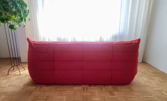 Image 1 of Ligne Roset Togo 3-zitsbank Goya red