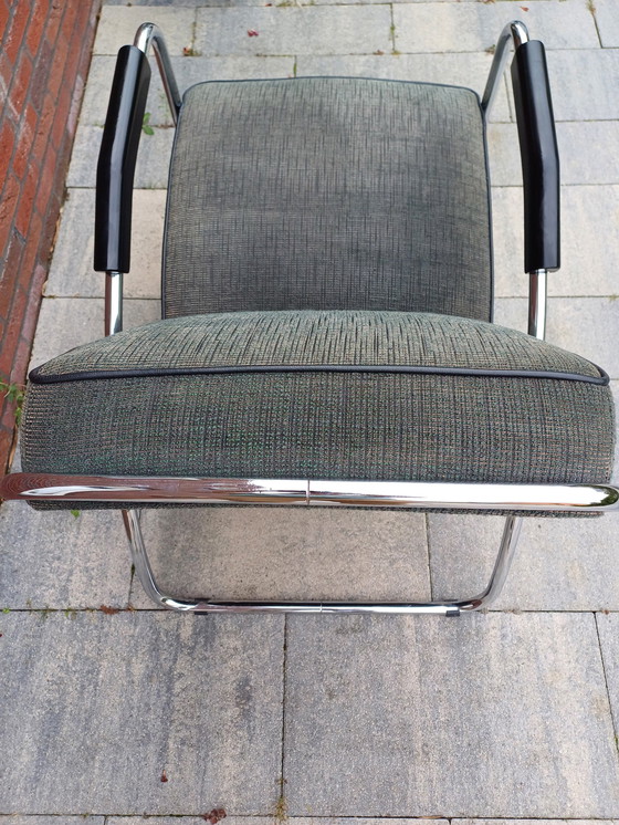 Image 1 of Dyker 20 Vis Fauteuil