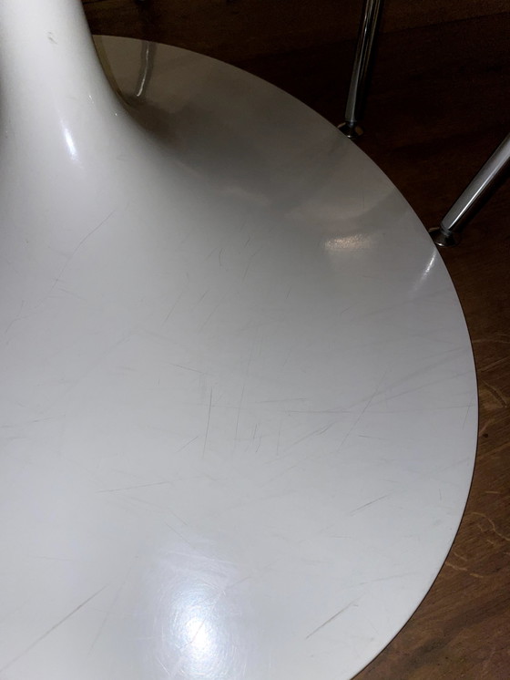 Image 1 of Knoll Studio Saarinen Tulip tafel