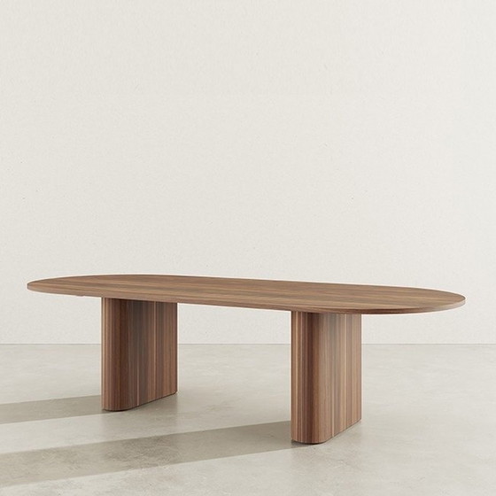 Image 1 of Arco Kami Tafel In Massief Walnoot 105X280Cm Showmodel Lp € 9.860,- 