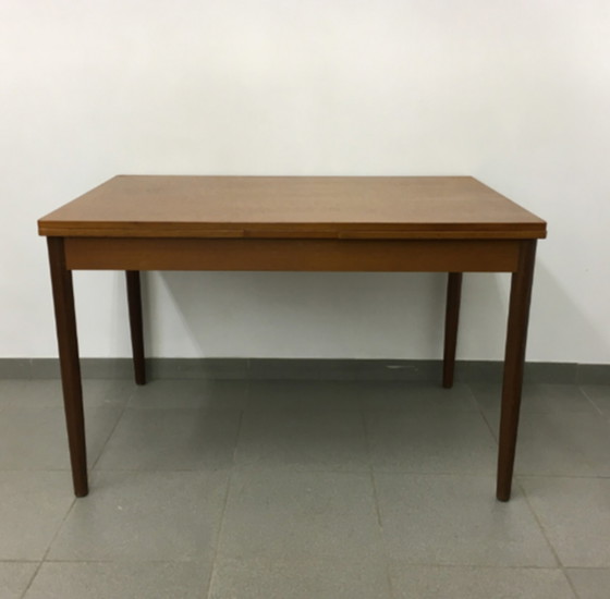 Image 1 of Mid-eeuwse design eettafel, jaren 1960