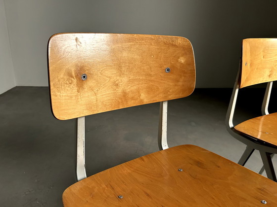 Image 1 of 2x Resultaat Stoelen Door Friso Kramer Voor Ahrend