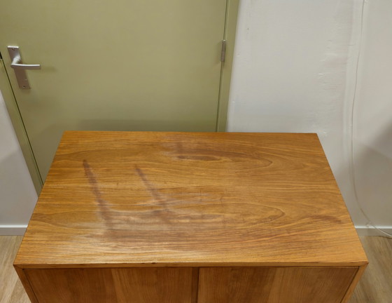 Image 1 of Vintage Midcentury Kast Kastje Dressoir Kledingkast 