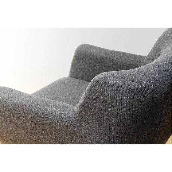 Image 1 of Paar vintage fauteuils in licht hout en grijze stof