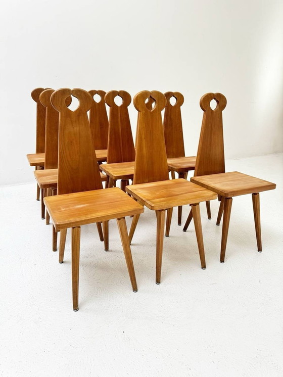 Image 1 of Complete set van massief houten ronde tafel en 12 vintage tafel/boerderijstoelen