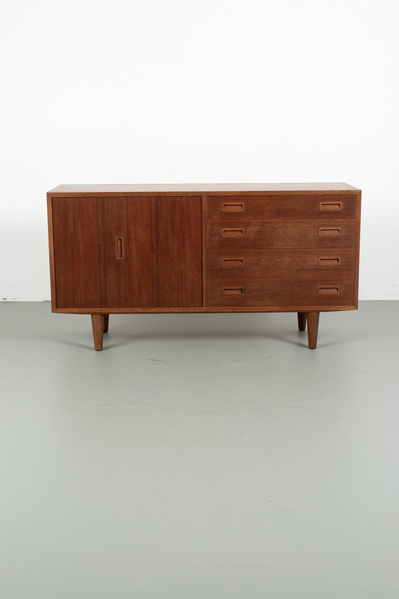 Image 1 of Hundevad teak dressoir