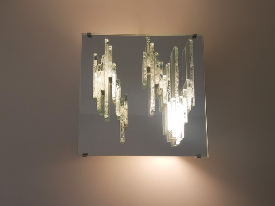 Image 1 of Breukrelief Wandlamp van Willem van Oyen voor Raak