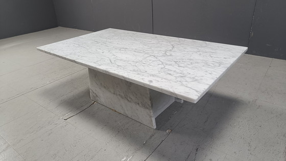 Image 1 of Vintage wit marmeren salontafel, 1970