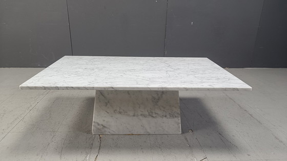 Image 1 of Vintage wit marmeren salontafel, 1970