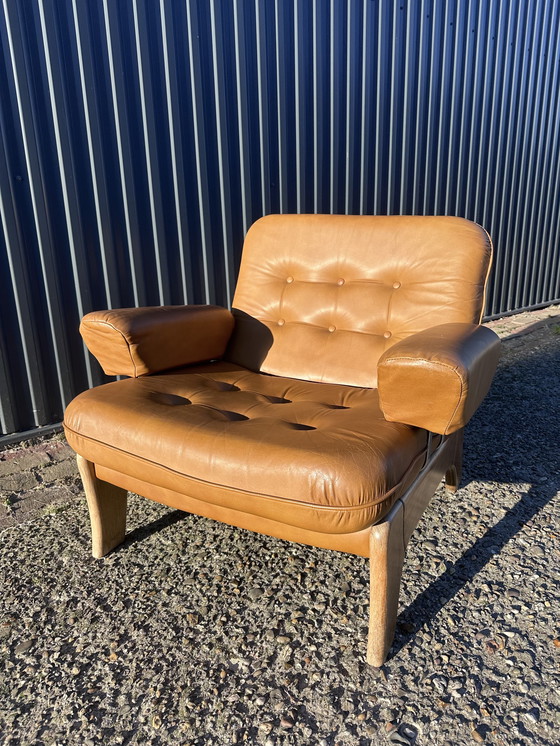 Image 1 of Vintage brutalist stoel easy chair
