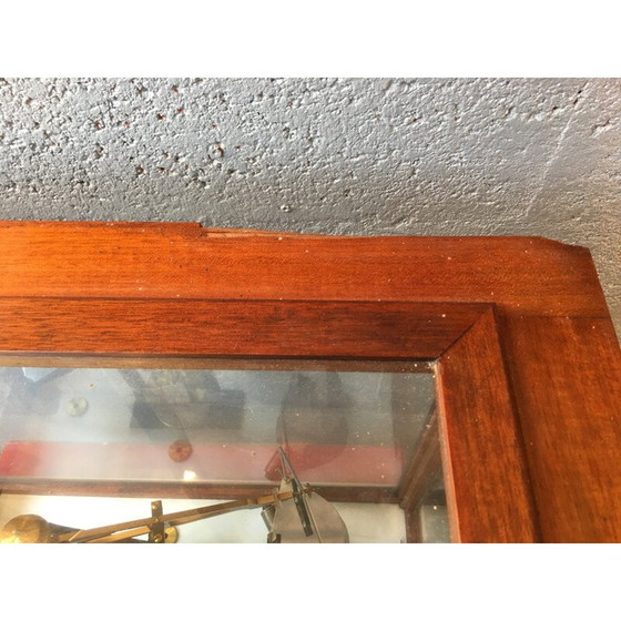 Image 1 of Oude mahoniehouten en messing laboratoriumweegschaal, Frankrijk 1930