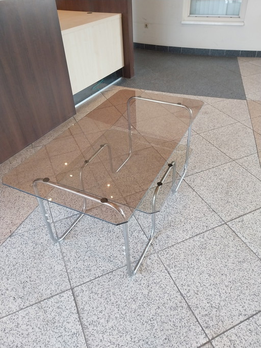 1 X Buisframe Salontafel Met Rookglazen Bladen.  Tsjechië 1960'S. 