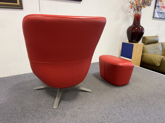 Image 1 of Leolux Hilco Draai fauteuil + poef Rood