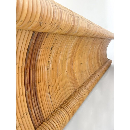 Mid Century driezitter in beige boucle stof en rotan, Italië 1960