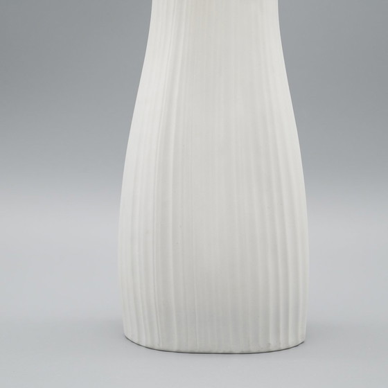 Image 1 of Martin Freyer Rosenthal Studio-Line Iconic Plissée Bisque porseleinen vaas 27cm