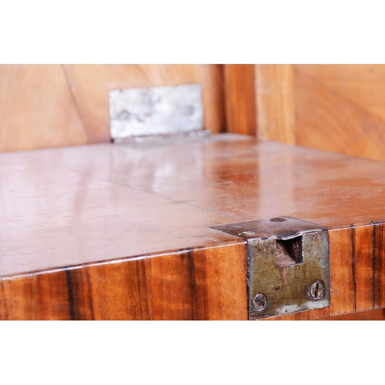 Image 1 of Vintage Oostenrijkse Biedermeier walnoten ronde eettafel, 1820