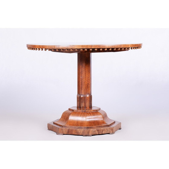 Image 1 of Vintage Oostenrijkse Biedermeier walnoten ronde eettafel, 1820