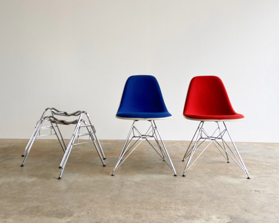 Image 1 of 2x Vitra en Miller Eames DSR Fiberglass stoel