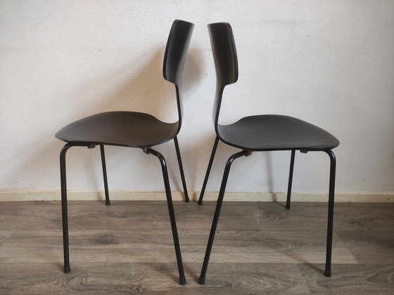 Image 1 of 2x Arne Jacobsen Fritz Hansen 3103 hamerstoel 1965