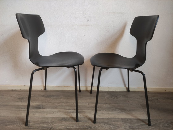 Image 1 of 2x Arne Jacobsen Fritz Hansen 3103 hamerstoel 1965