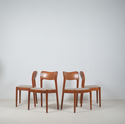 Set van 4 Deense stoelen ontworpen door Niels Koefoed, jaren '60