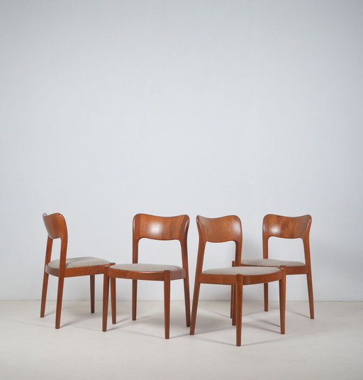 Set van 4 Deense stoelen ontworpen door Niels Koefoed, jaren '60