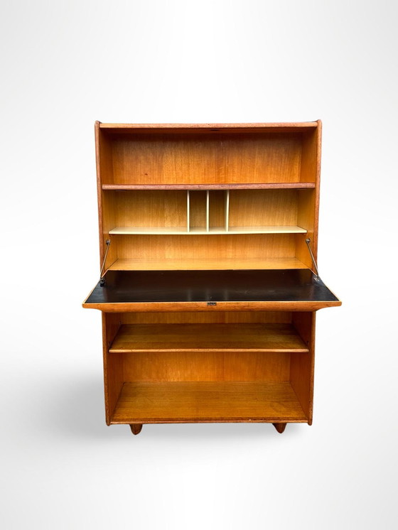 Image 1 of Vintage Highboard van Pastoe by Cees Braakman