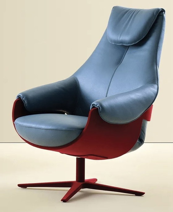 Image 1 of Leolux Cream Plus Fauteuil Met Hocker