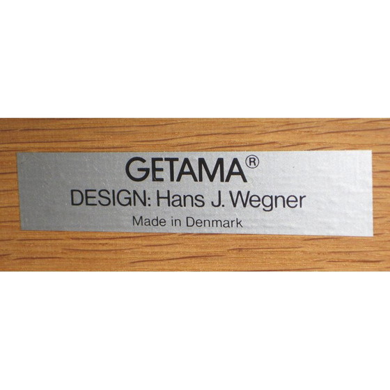 Image 1 of Fauteuil in beukenhout en wol met voetenbankje, Hans J. WEGNER - 1984