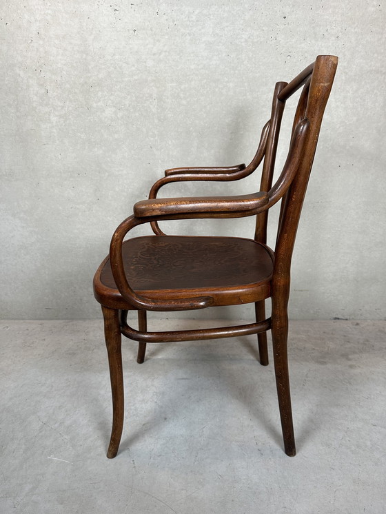 Image 1 of Original Thonet chair ‘fauteuil nr 1056’