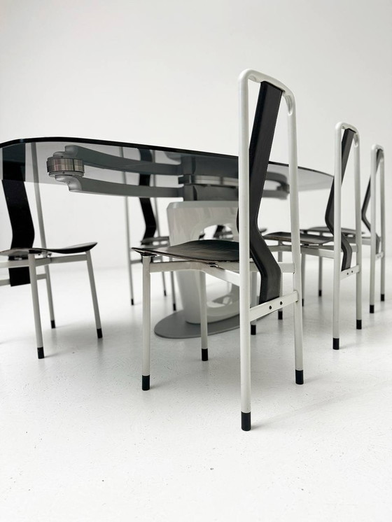 Image 1 of Set: uitschuifbare tafel Orbital van Calligaris & 6 Irma stoelen van Zanotta