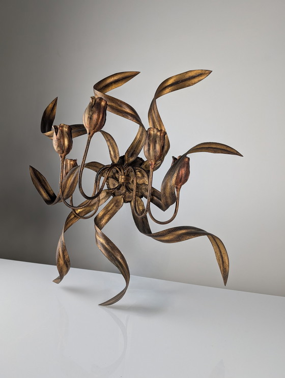 Image 1 of Grote wandkandelaar met gouden tulpen, 1960S