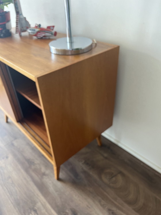 Image 1 of Vintage Kast Met Schuifdeuren